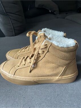 Cariuma Tan Sherpa High-Top Sneakers